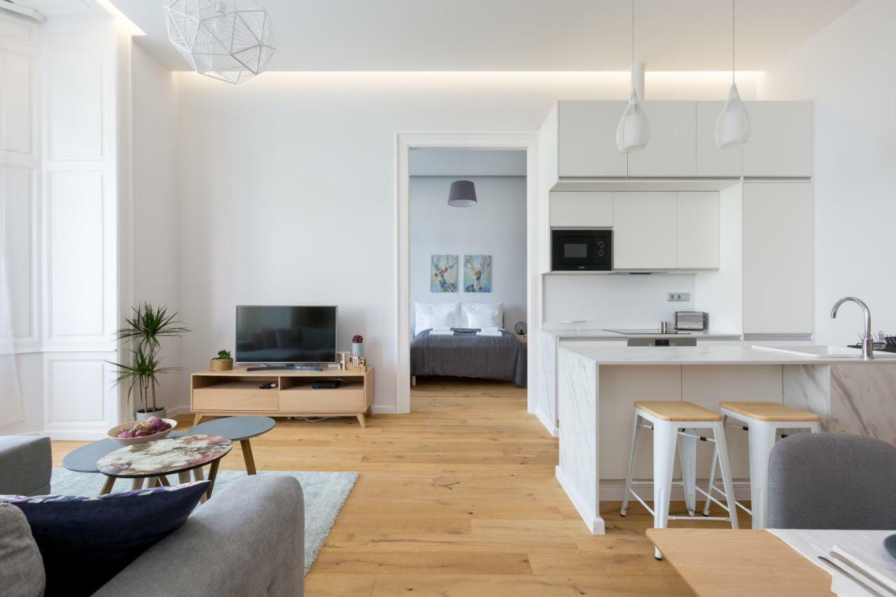 Designer Dream Home In The Center W 2Br/2Bath Budapeste Exterior foto